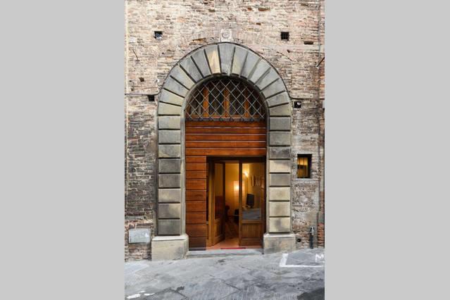 Rinidia - Siena Centro Apartment Luaran gambar